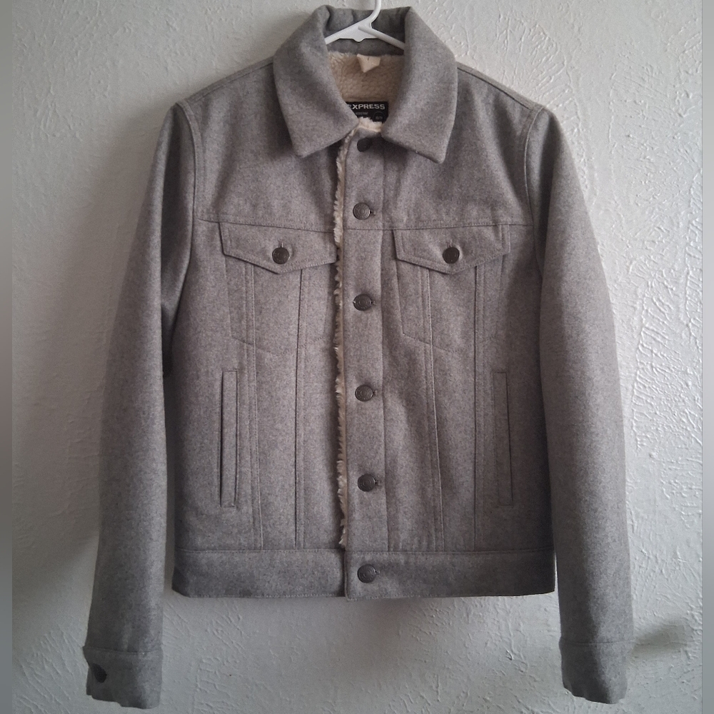 EXPRESS Men's Grey Wool Sherpa Lined Peacoat Water Resistant Size XS Winter Coat